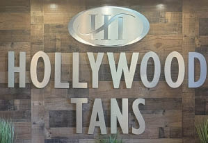 hollywood tans & spa logo